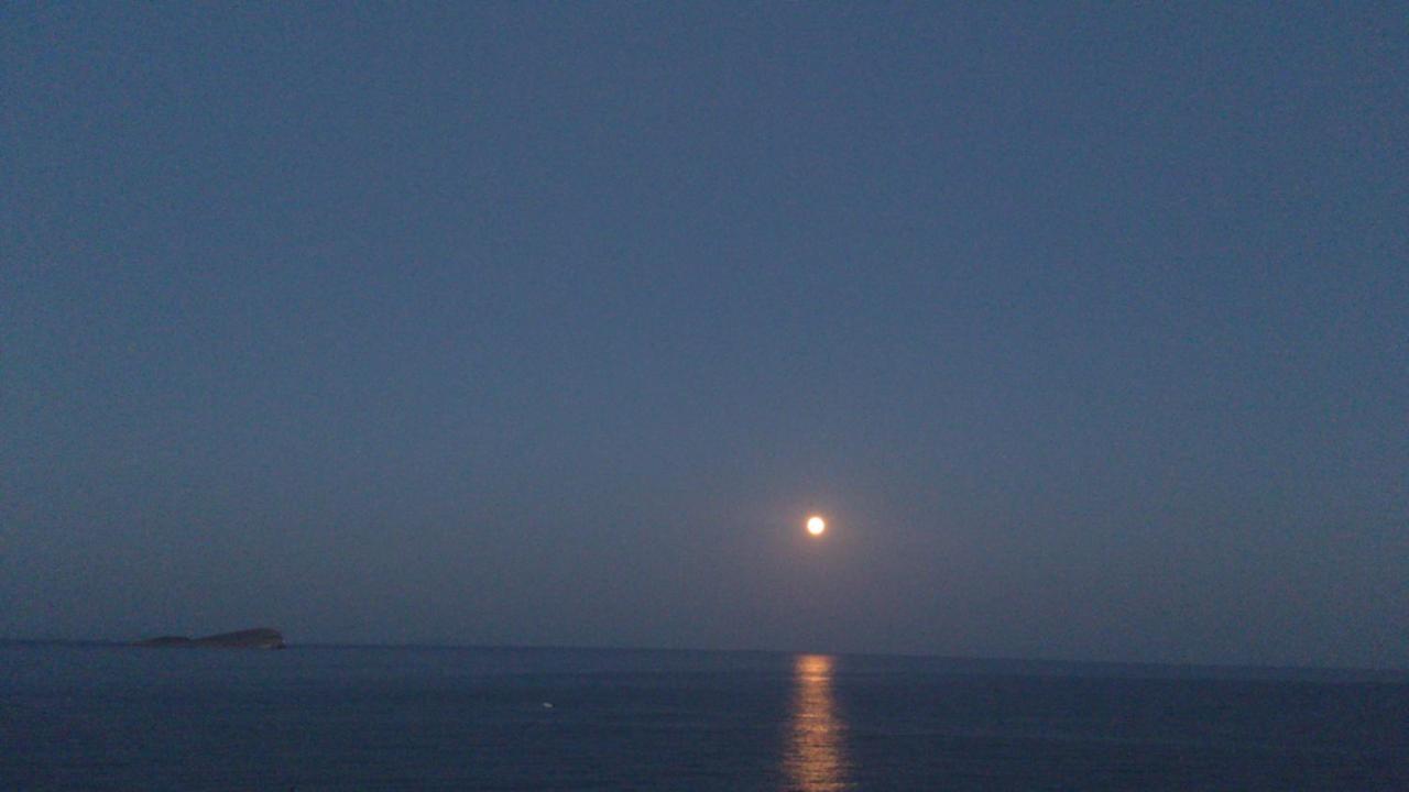 Endless Blue From Syros - Fabrika Resort House 1 Vári 外观 照片